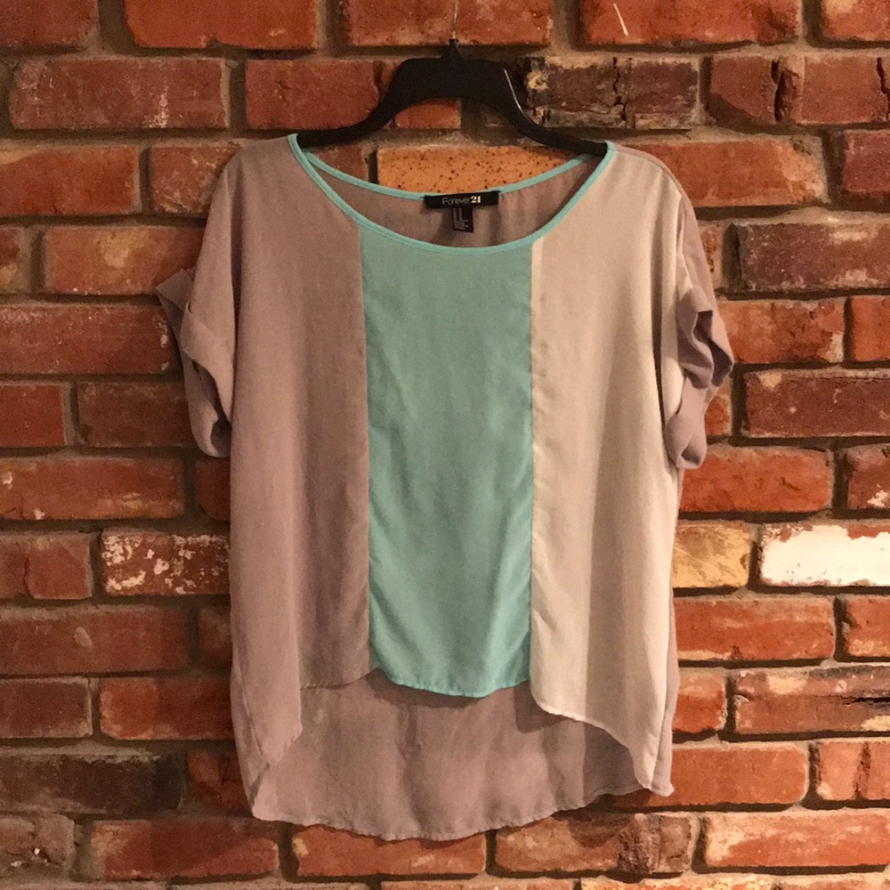 Hi-low color block top